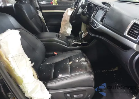 2018 Toyota Highlander Xle из США, поврежденный, VIN 5TDJZRFH3JS532157